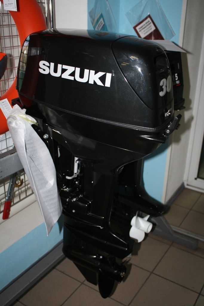 Лодочный мотор Suzuki DT 30 ES Двухтактный лодочный мотор Сузуки 30 Е